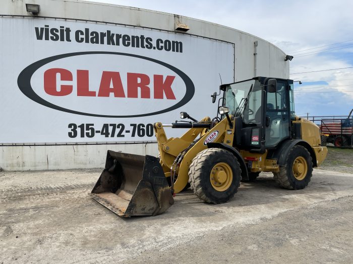 CAT 906M HYD COUPLER 2 SPEED