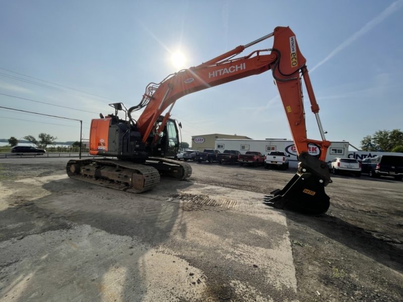 HITACHI ZX225 HYD COUPLER/AUX HYD