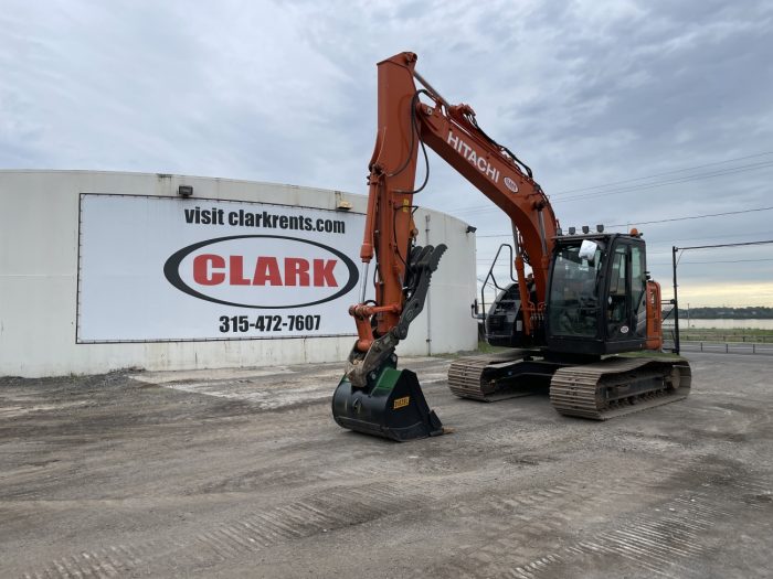 HITACHI ZX135 HYD THUMB / COUPLER