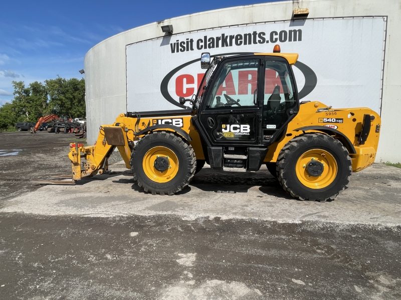 JCB 540-140 8800# 46 FT REACH