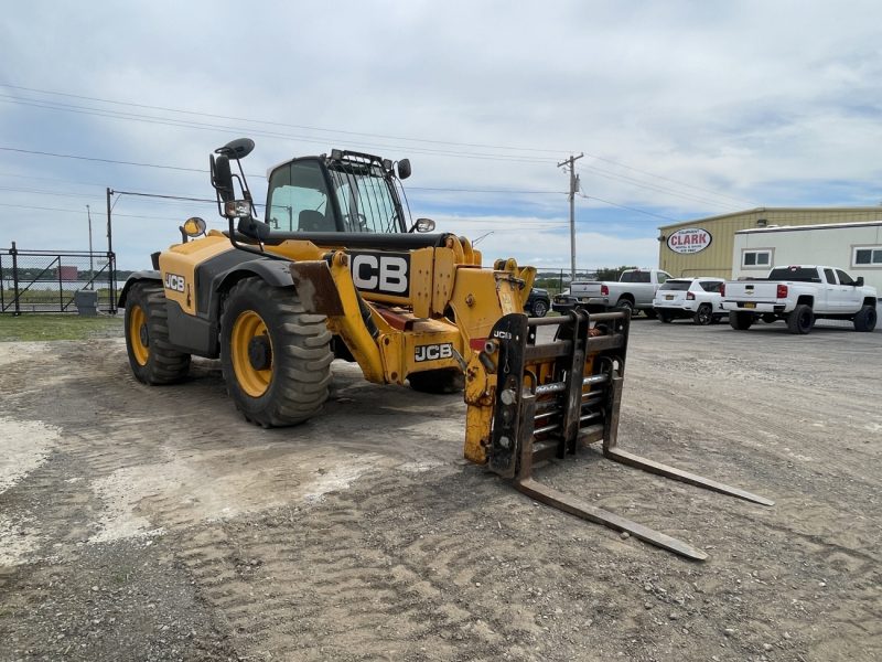 JCB 535-140 7,000# 46ft REACH