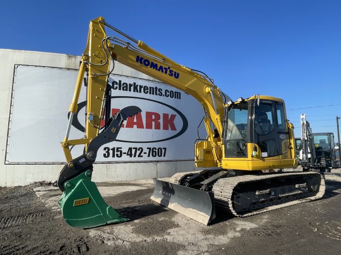 KOMATSU PC138 BLADE HYD THUMB/COUPLER