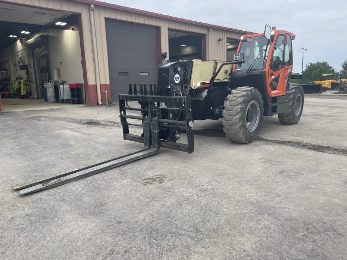 JLG 1644 16,000# 44FT REACH