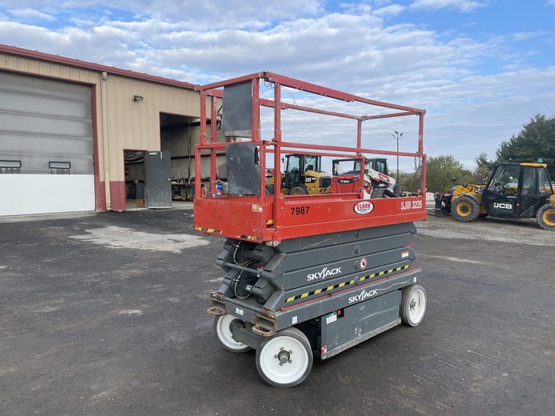 SKYJACK SJ3226 ELEC 26FT PLATFORM HEIGHT
