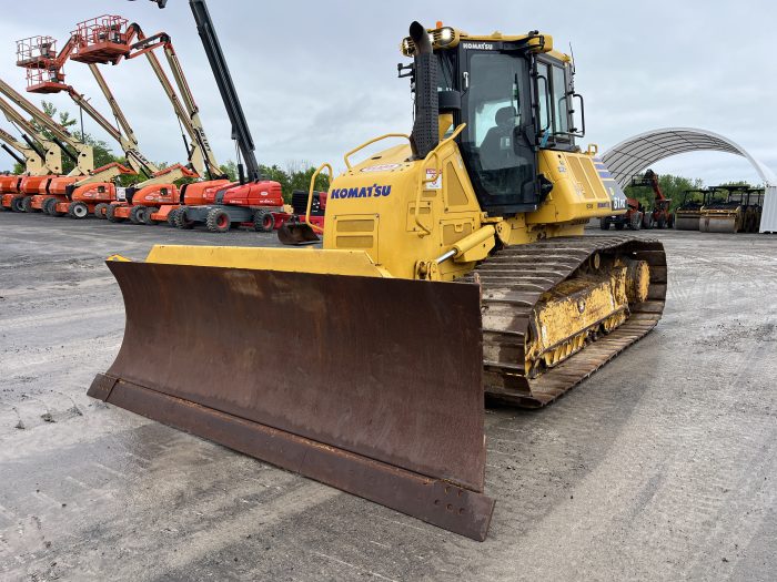 KOMATSU D61PX-24 CRAWLER DOZER