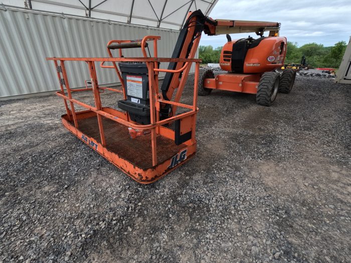 JLG 600AJ 60FT ARTIC W/ JIB
