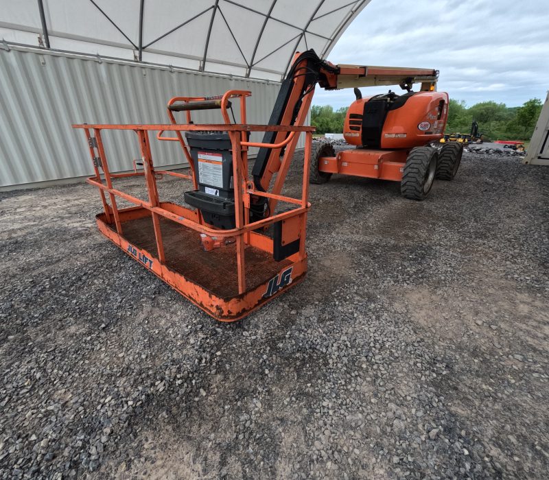 JLG 600AJ 60FT ARTIC W/ JIB