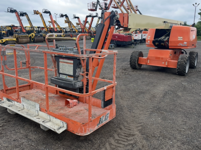 JLG 660SJ 66ft STRAIGHT W/JIB