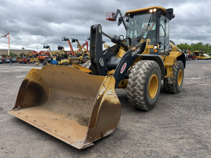JOHN DEERE 524L JRB COUPLER